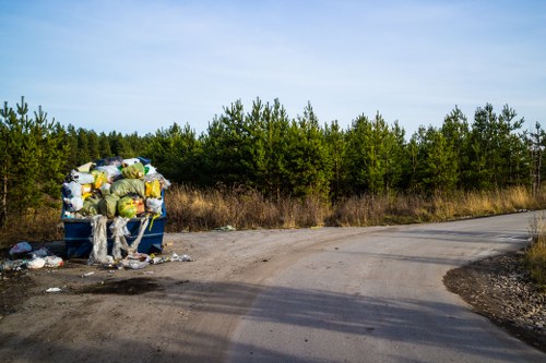 Benefits of hiring a skip from Wait and Load